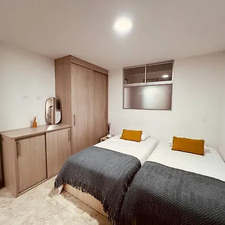 Apartamento En Sabaneta Con Excelente Ubicacion Exterior photo